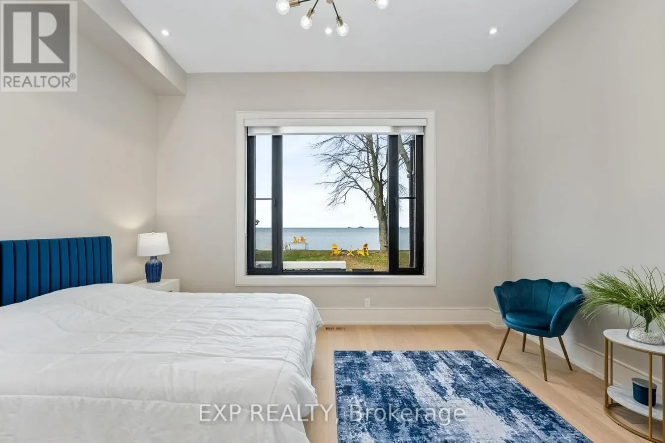Gallery photo 4