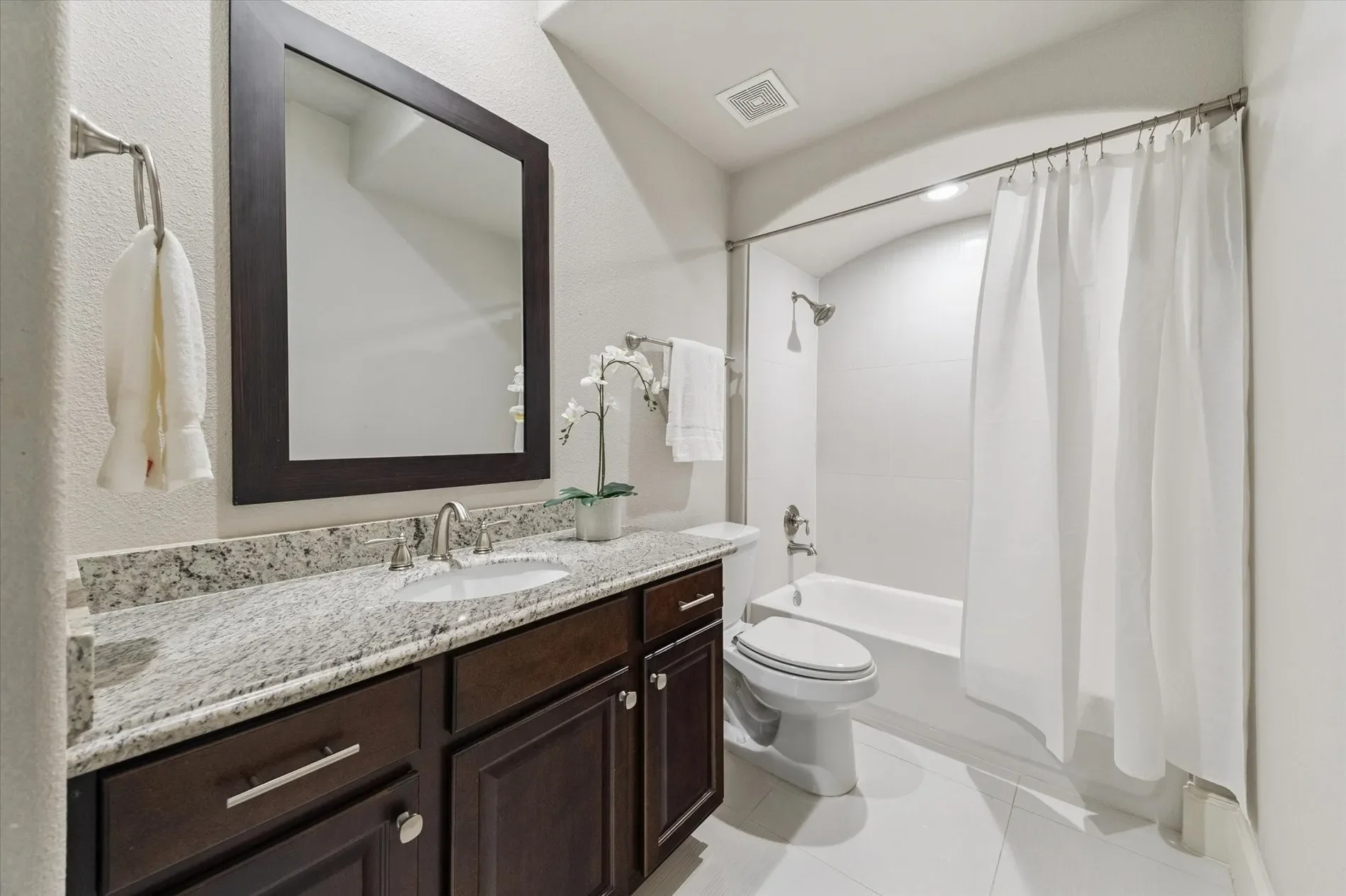 8724 Emnora Lane, Houston, TX 77080, Houston, Texas, United States. - Photo 25