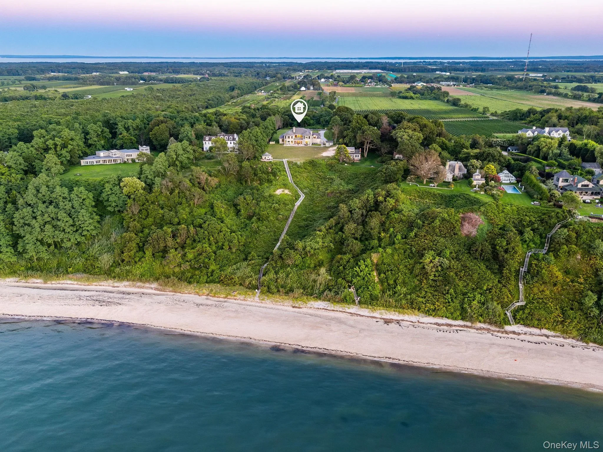 3875 Hallock Lane, Peconic, New York, United States. - Photo 2