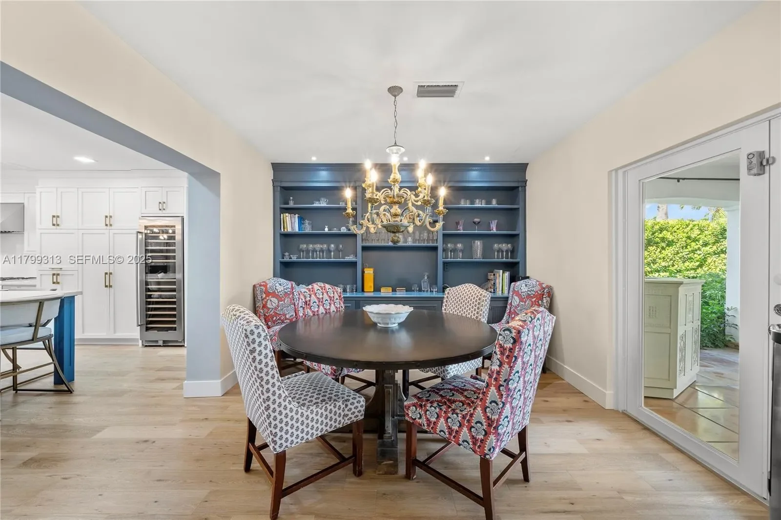 725 Vilabella Ave, Coral Gables, Florida, United States. - Photo 9