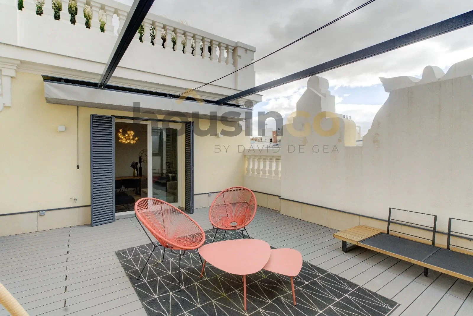 Exterior photo 11