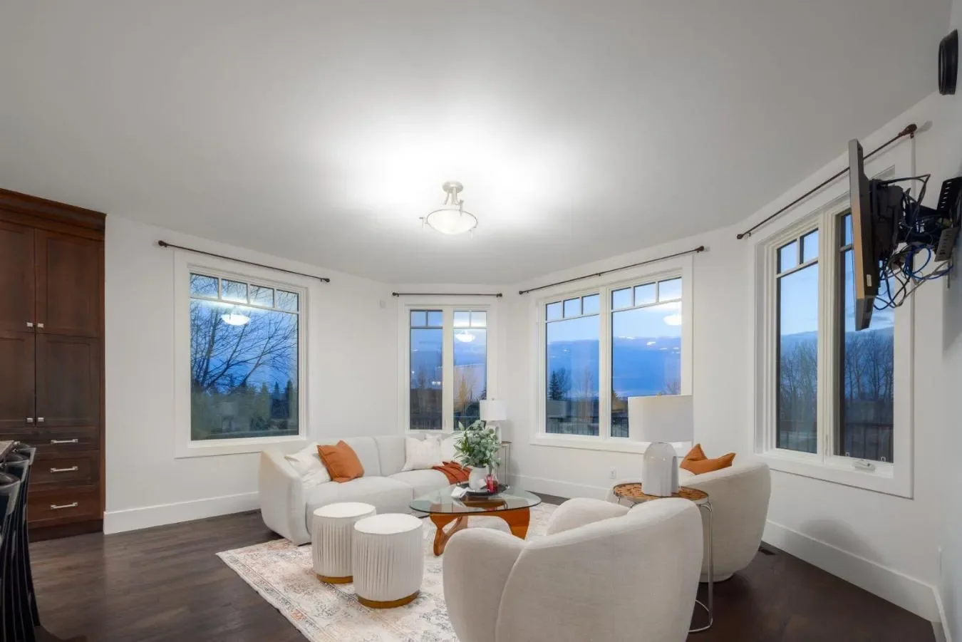 172 Grandview Way, Calgary, Alberta, Canada. - Photo 16