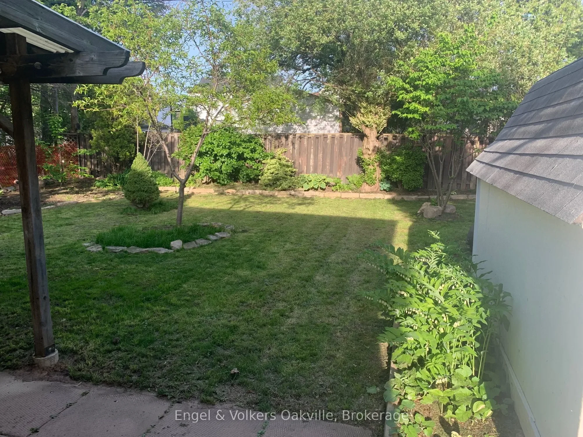 Exterior photo 12