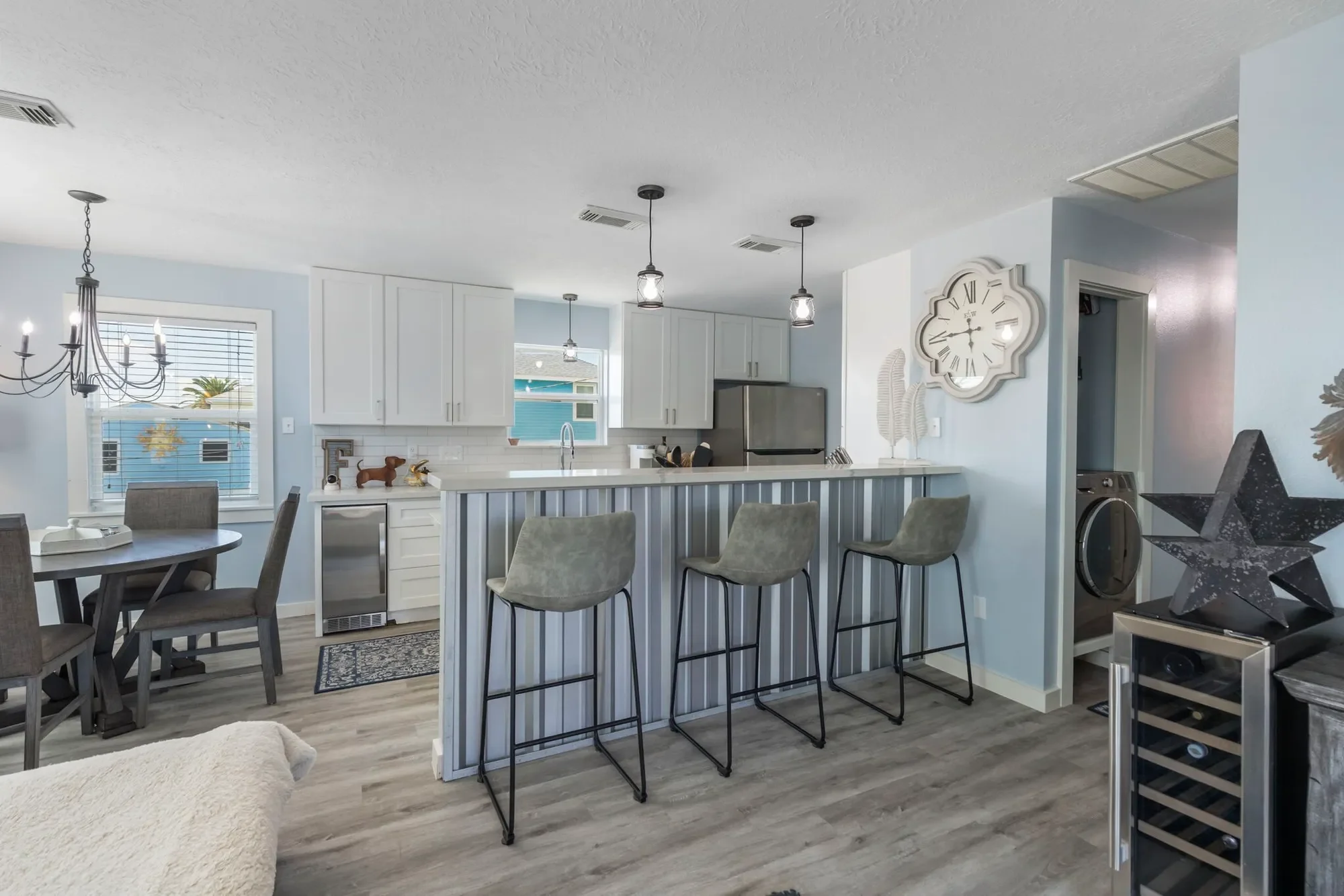 16715 Montego Way, Jamaica Beach, TX 77554, Galveston, Texas, United States. - Photo 33