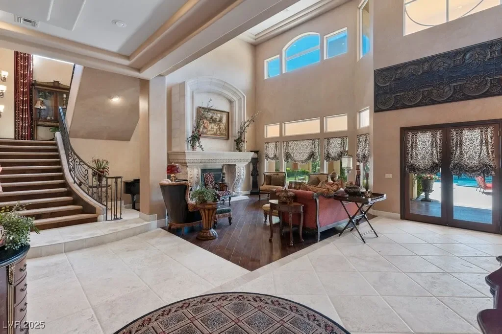 9717 Winter Palace Drive, Las Vegas, Nevada, United States. - Photo 7
