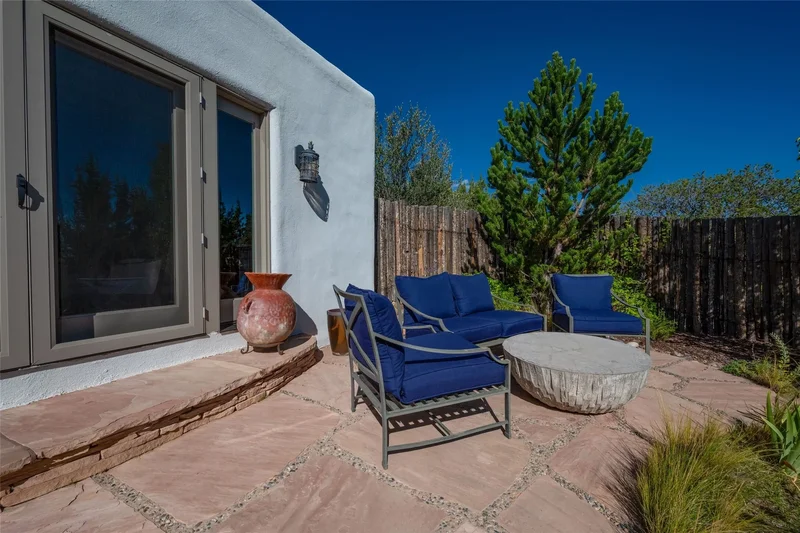 413 Los Arboles Drive, Santa Fe, NM 87501, Santa Fe, New Mexico, United States. - Photo 58
