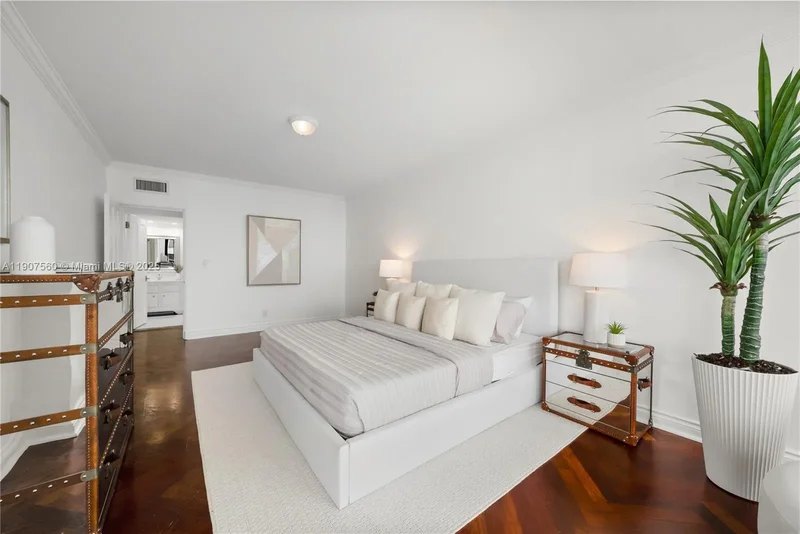 1925 Brickell Ave DPH3, Miami, Florida, United States. - Photo 42