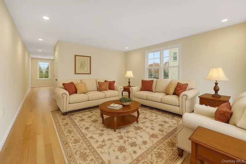 207 Grand Street, Mamaroneck, New York, United States. - Photo 15