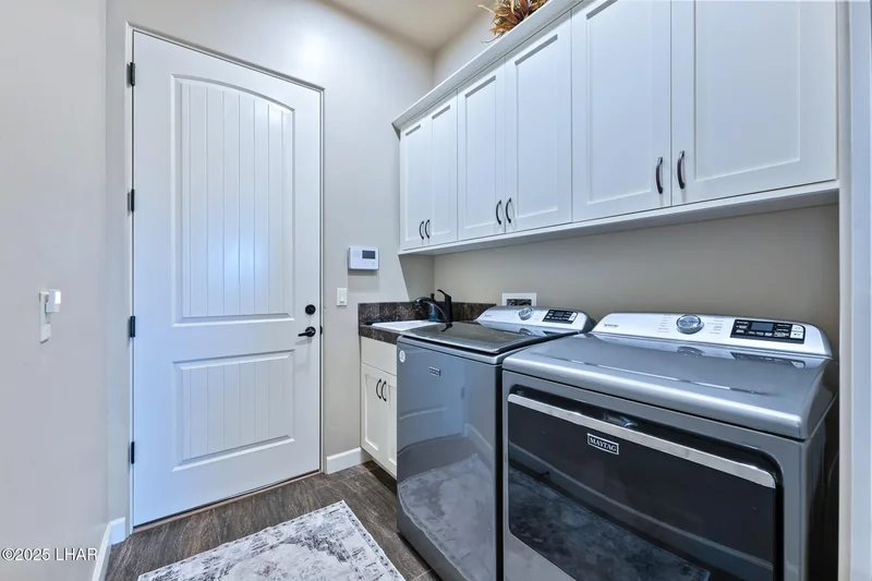 1704 Sailing Hawk Dr, Lake Havasu City, AZ 86404, Desert Hills, Arizona, United States. - Photo 19