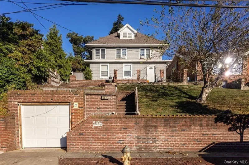 19633 Foothill Avenue, Holliswood, NY, 11423, USA, New York, New York, United States. - Photo 17