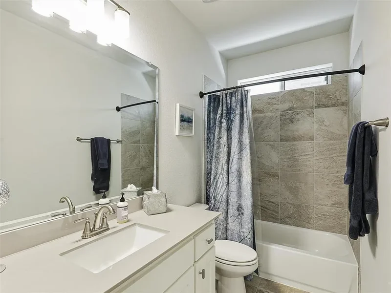 4913 Meadow Creek Drive, McKinney, Texas, United States. - Photo 17
