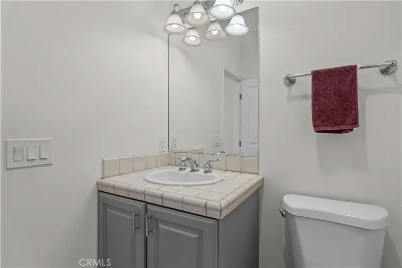 2213 Carnegie Lane A, Torrance, California, United States. - Photo 29
