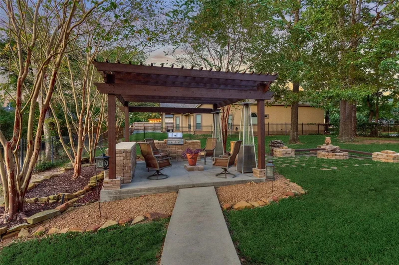 236 Camden Hills Drive, Montgomery, TX 77356, Montgomery, Texas, United States. - Photo 46