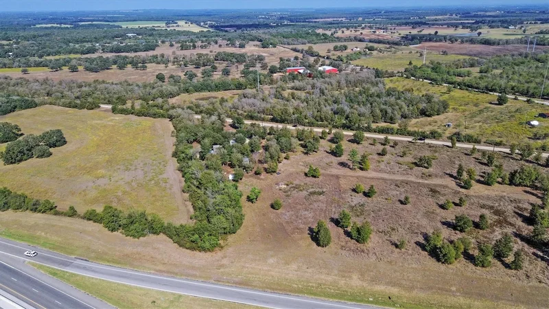2247 Old Highway 20, McDade, Texas, United States. - Photo 38