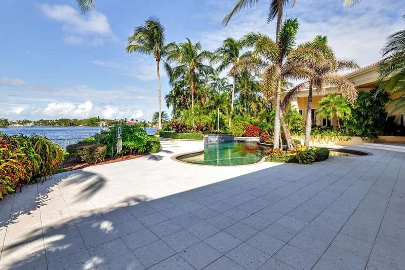 19223 Riverside Drive, Tequesta, Florida, United States. - Photo 58