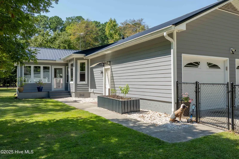 102 Ridgewood Trail, New Bern, NC 28560, New Bern, North Carolina, United States. - Photo 16