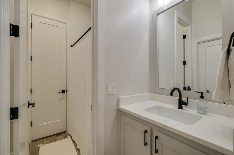 15452 Hatterly Lane , Edmond, OK 73013, Edmond, Oklahoma, United States. - Photo 63