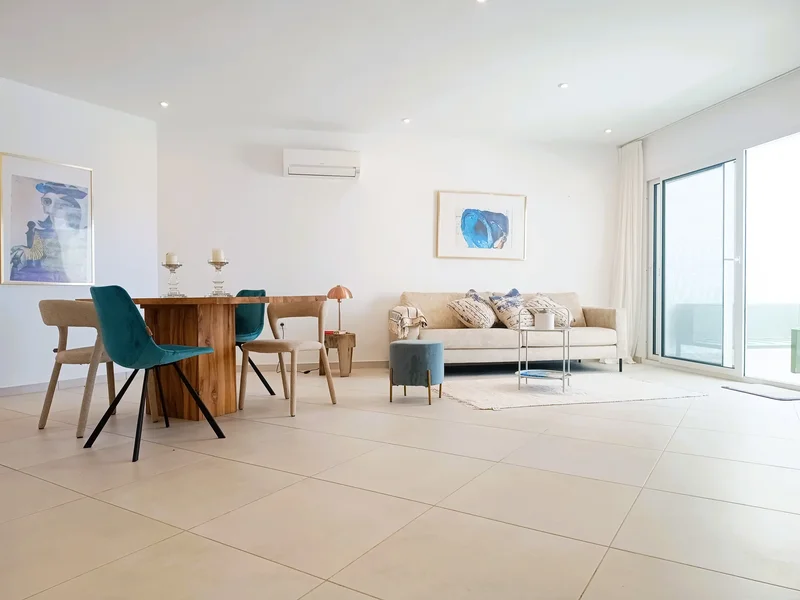 Roca Llisa Town House