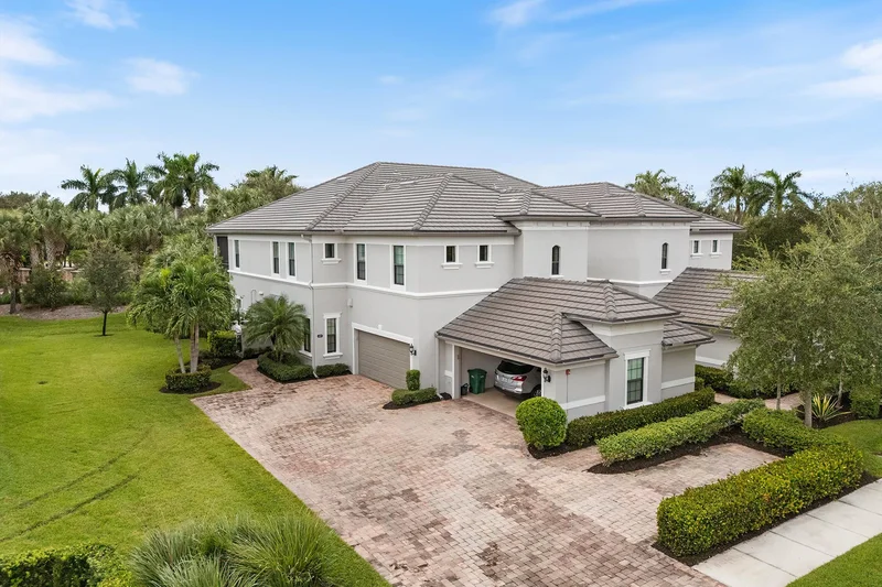 12010 Covent Garden Court , 104, Naples, FL 34120, Naples, Florida, United States. - Photo 26