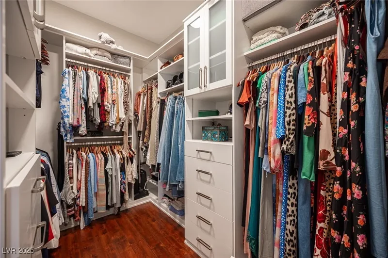 8733 Double Eagle Drive, Las Vegas, Nevada, United States. - Photo 71