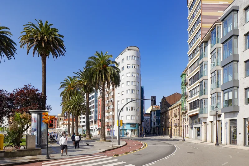 CL SAN MELCHOR DE QUIROS, 16, Distrito Centro, Gijon / Xixon, Spain. - Photo 7