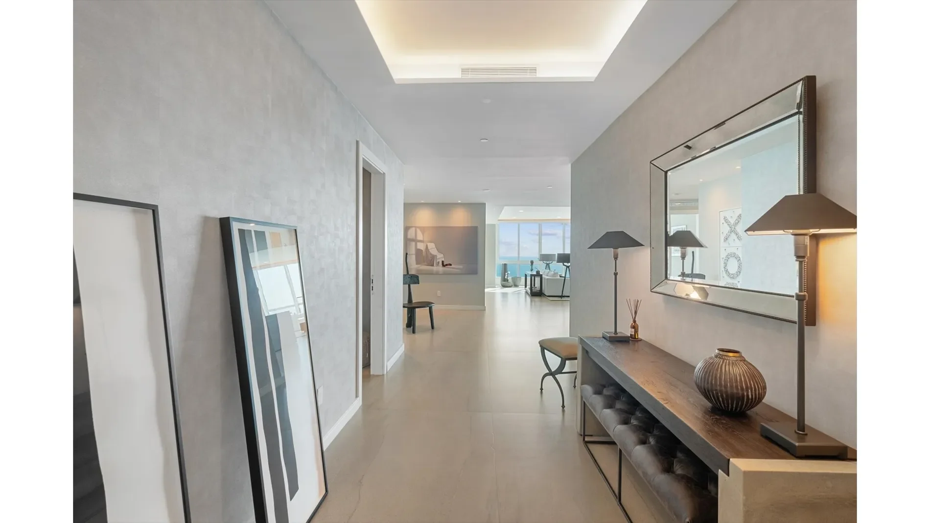 100 S Pointe Dr, Miami Beach, Florida, United States. - Photo 43