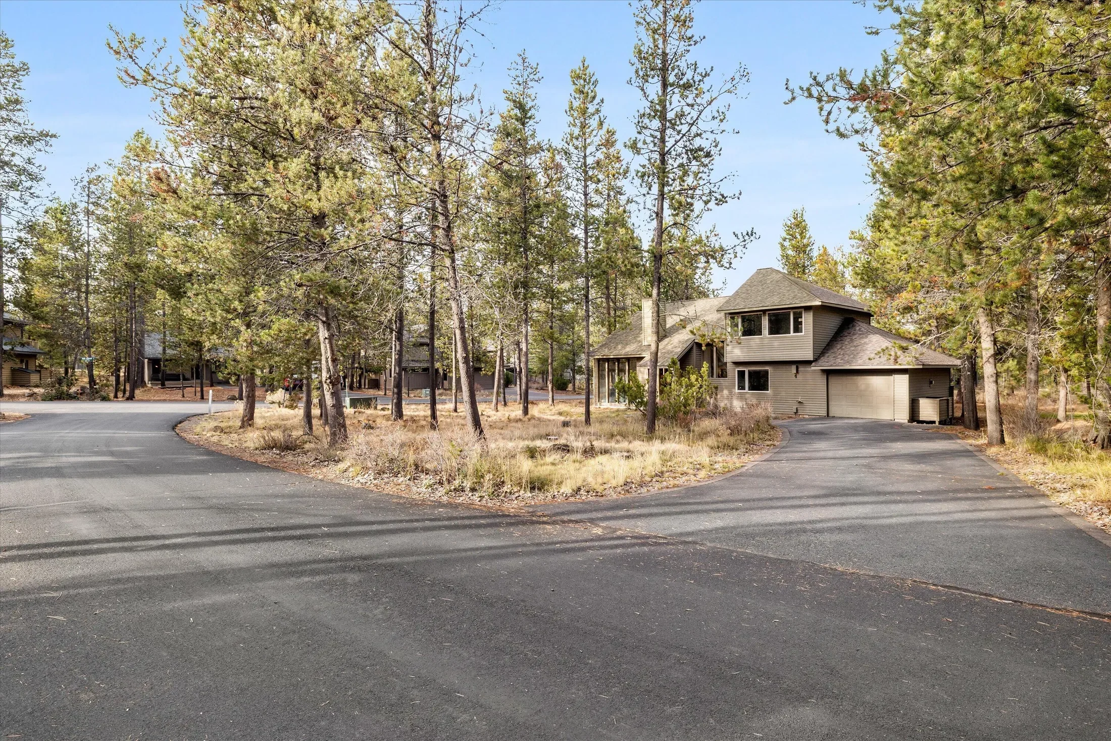 17894 Red Cedar Lane, Sunriver, Oregon, United States. - Photo 32