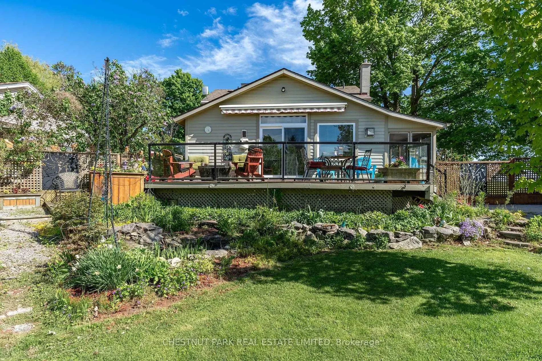 Exterior photo 10