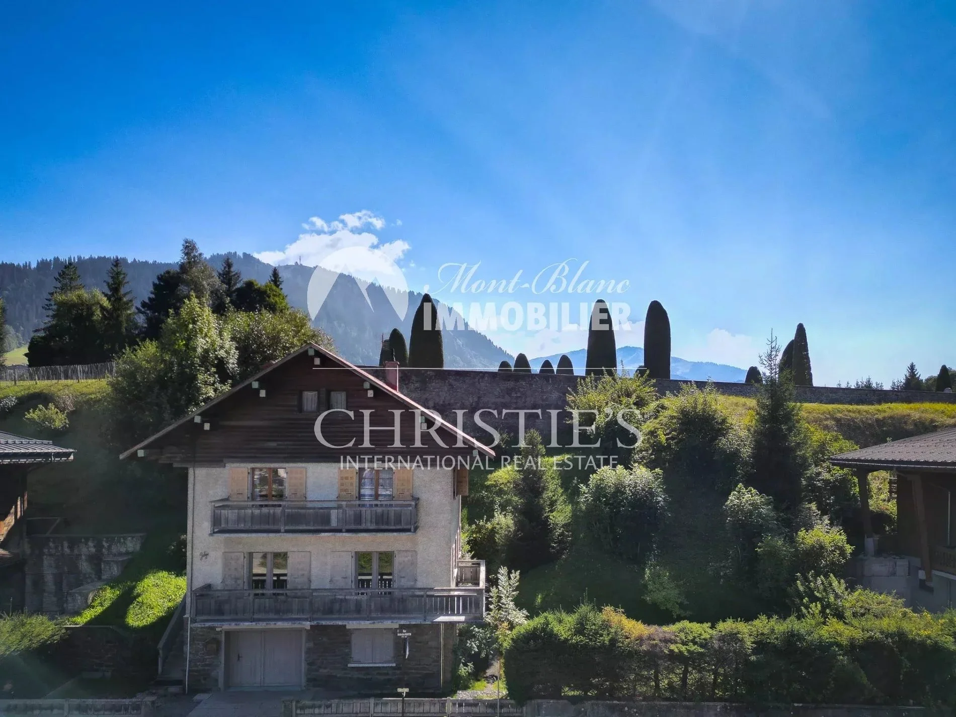Megève, Auvergne-Rhône-Alpes, France. - Photo 8