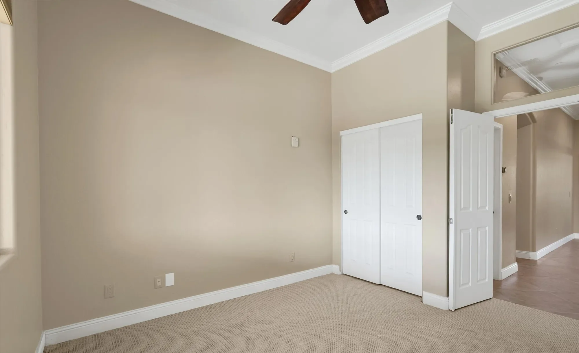Gallery photo 9