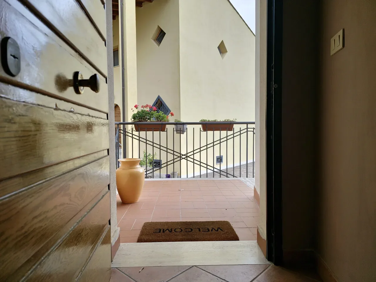 Gallery photo 2