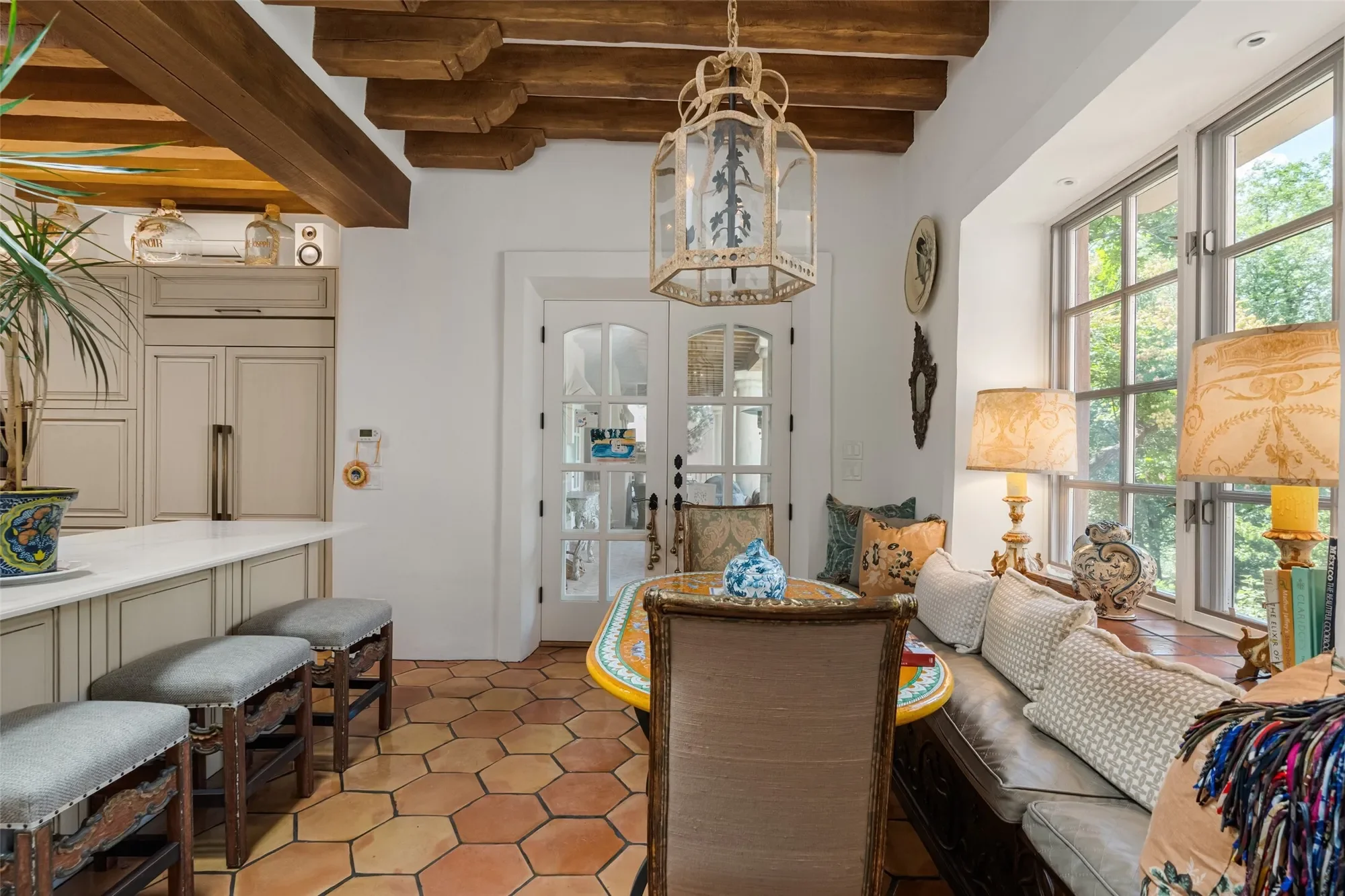 1379 Canyon Road , Santa Fe, NM 87501, Santa Fe, New Mexico, United States. - Photo 12
