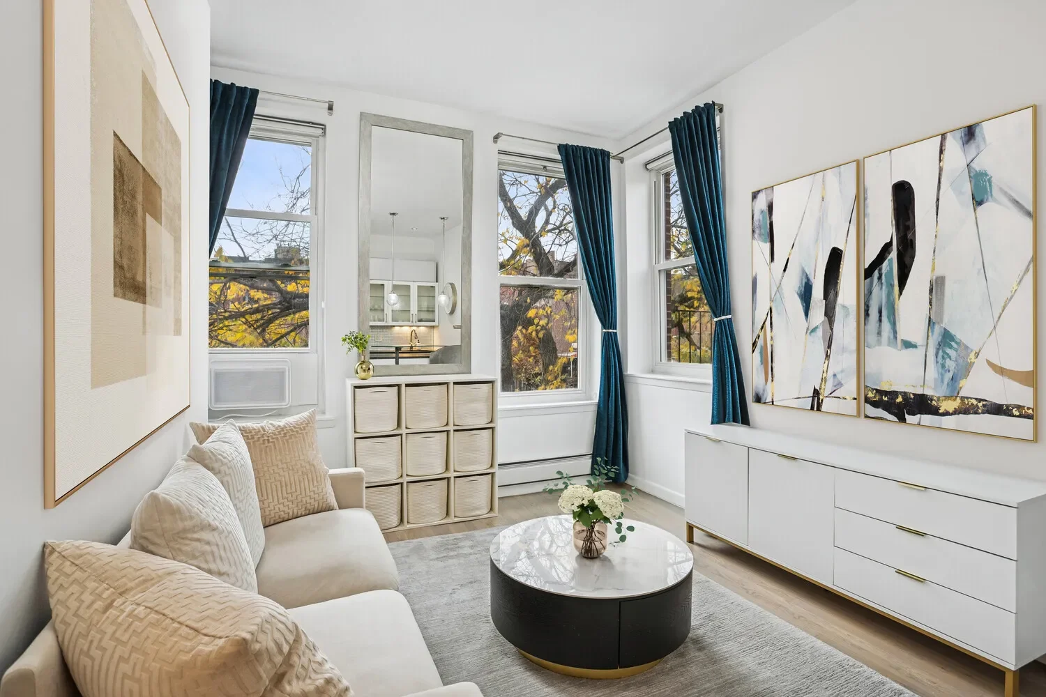 1 1ST PL, New York, New York, United States. - Photo 3
