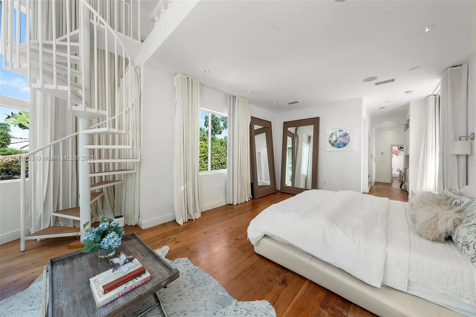 2701 N Bay Rd, Miami Beach, Florida, United States. - Photo 26