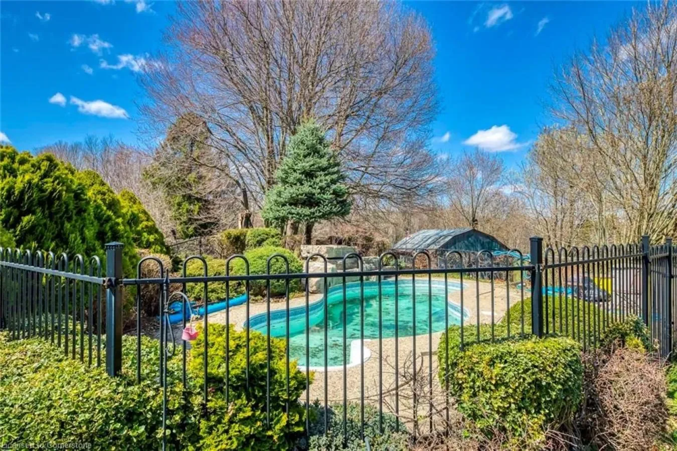1215 Britannia Road, Burlington, Ontario, Canada. - Photo 7