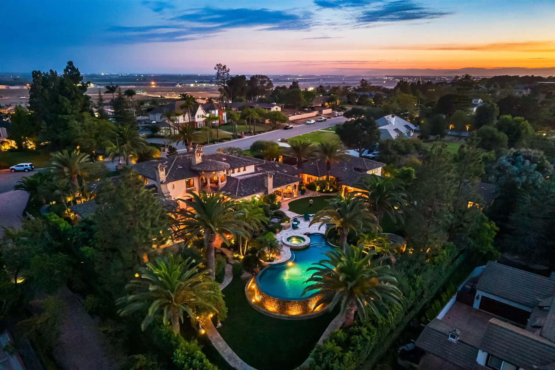 427 La Marina Drive, Camarillo, CA 93010, Camarillo, California, United States. - Photo 3