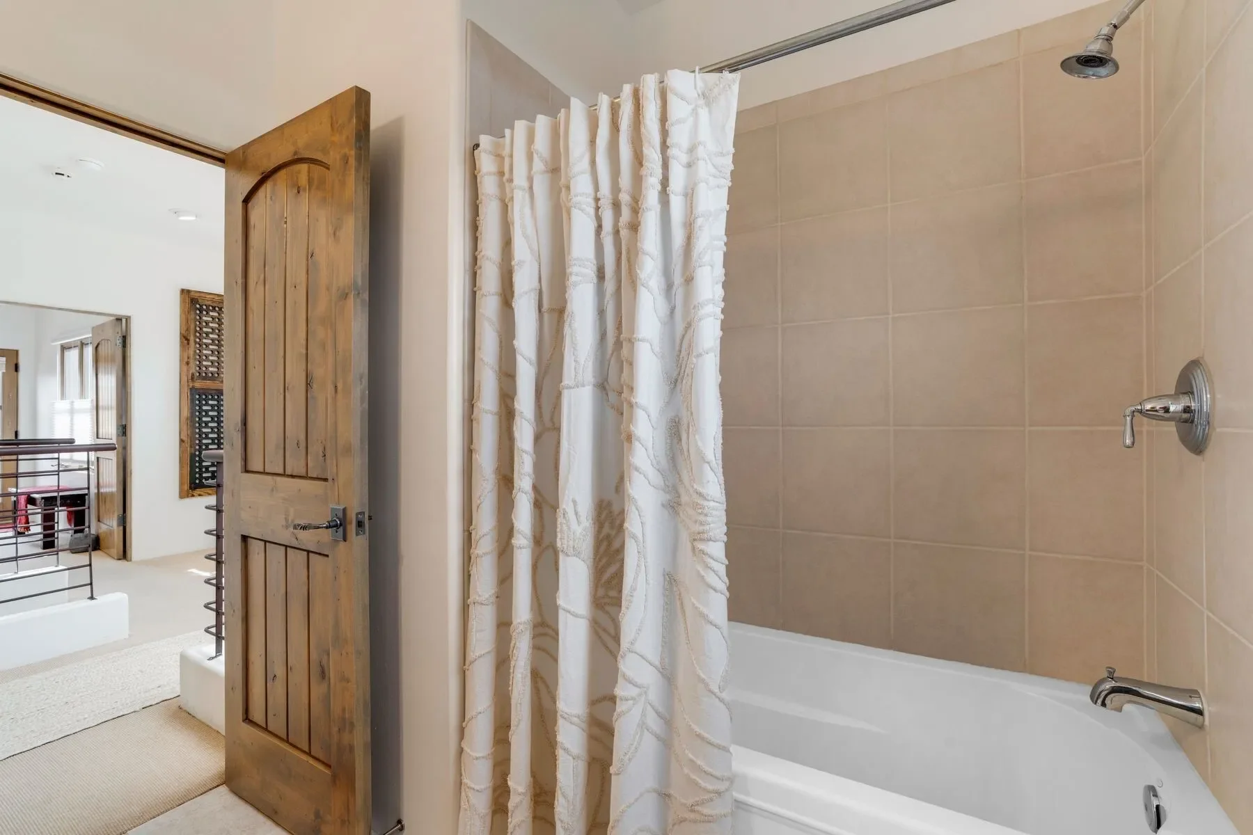 1668 Sentiero Della Villa , Santa Fe, NM 87506, Santa Fe, New Mexico, United States. - Photo 21
