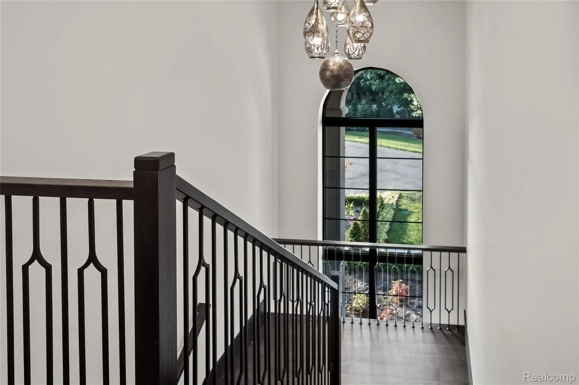 559 Barrington Park Drive, Bloomfield Hills, MI 48304, Bloomfield Hills, Michigan, United States. - Photo 2