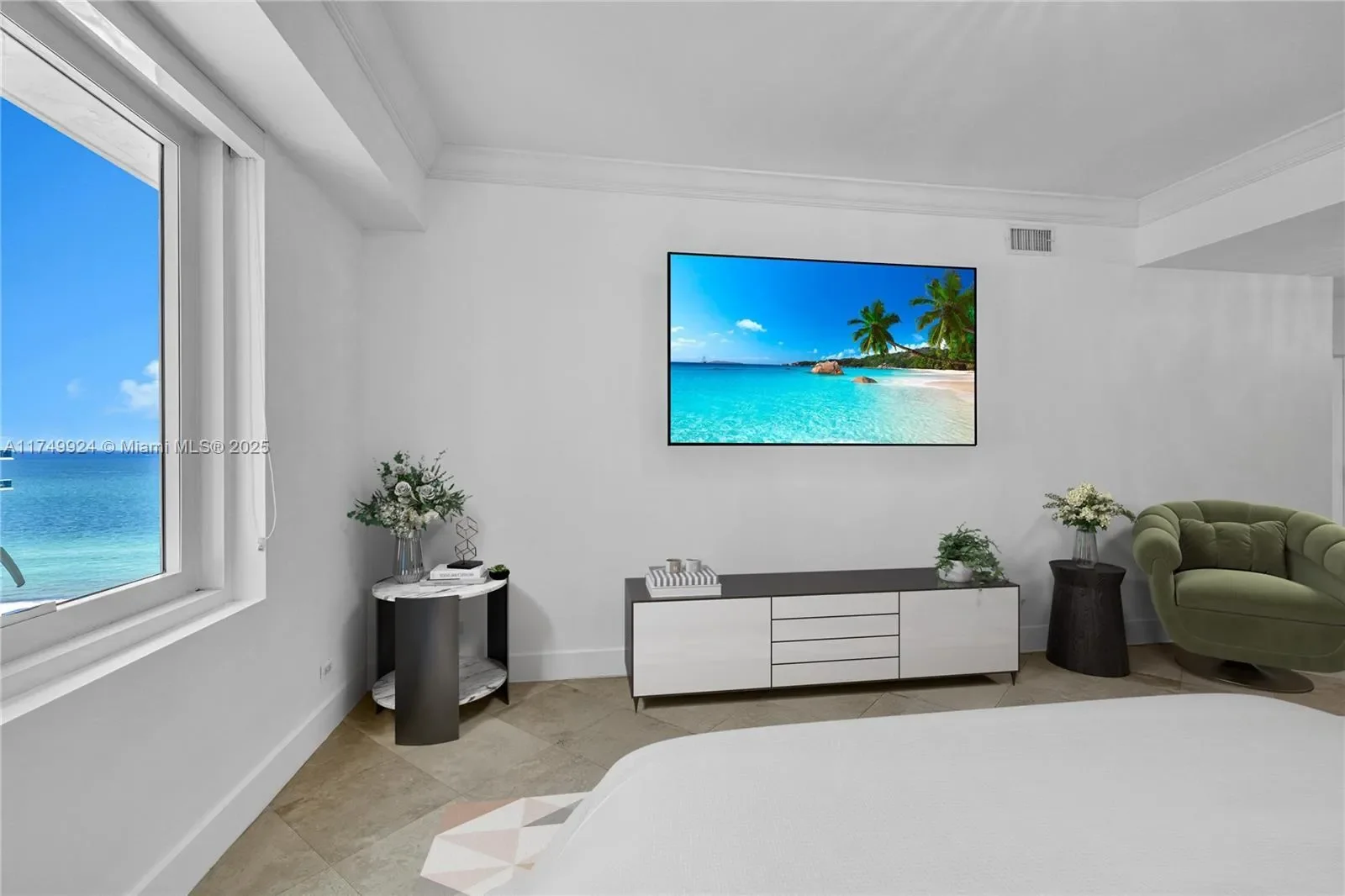 2301 Collins Ave PH18, Miami Beach, Florida, United States. - Photo 13