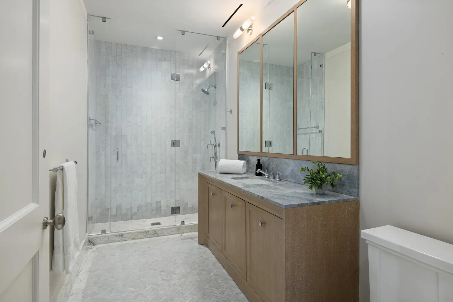 The Evelyn, 101 W 78TH ST, New York, New York, United States. - Photo 13