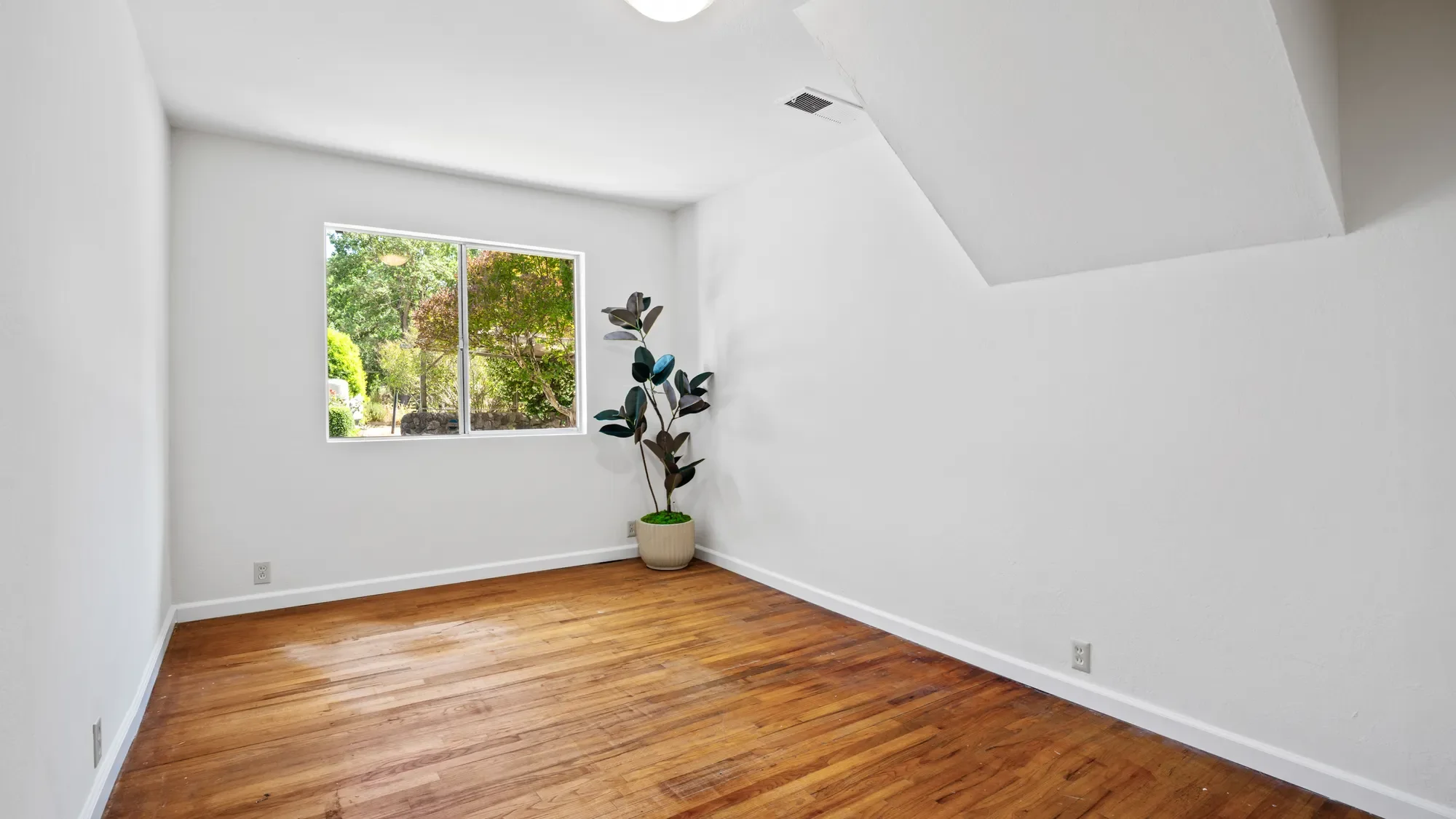 4020 Madera Avenue , Santa Rosa, CA 95407, Santa Rosa, California, United States. - Photo 11