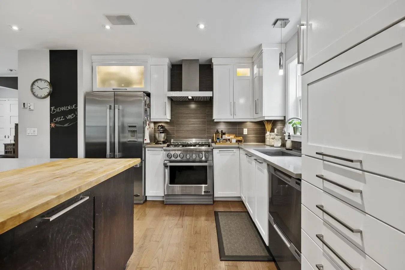 365 rue Rose, Otterburn Park, Quebec, Canada. - Photo 15