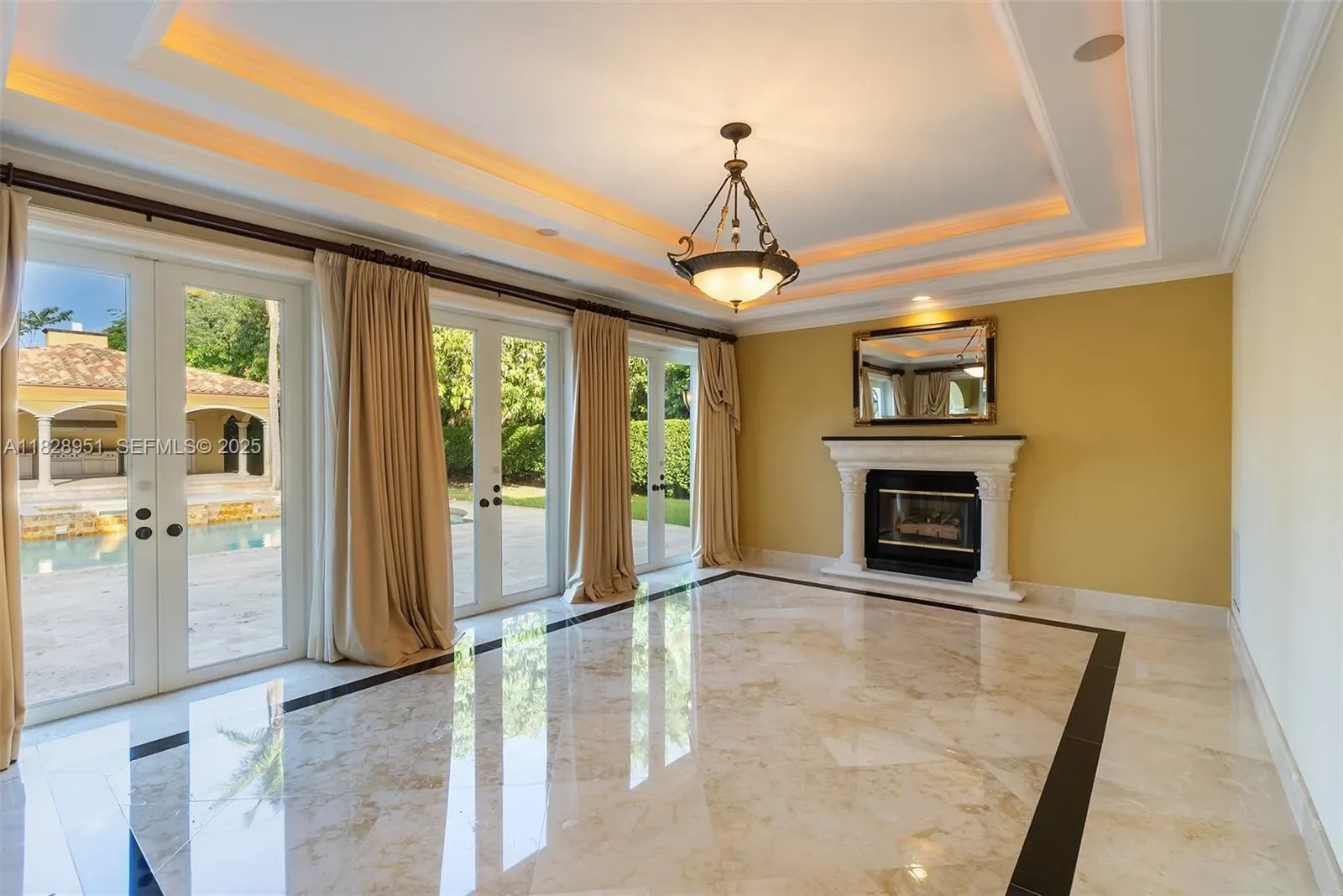 10851 SW 63rd Ave, Coral Gables, Florida, United States. - Photo 10