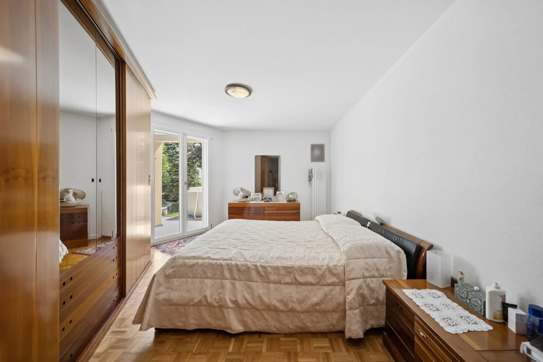 Gallery photo 3