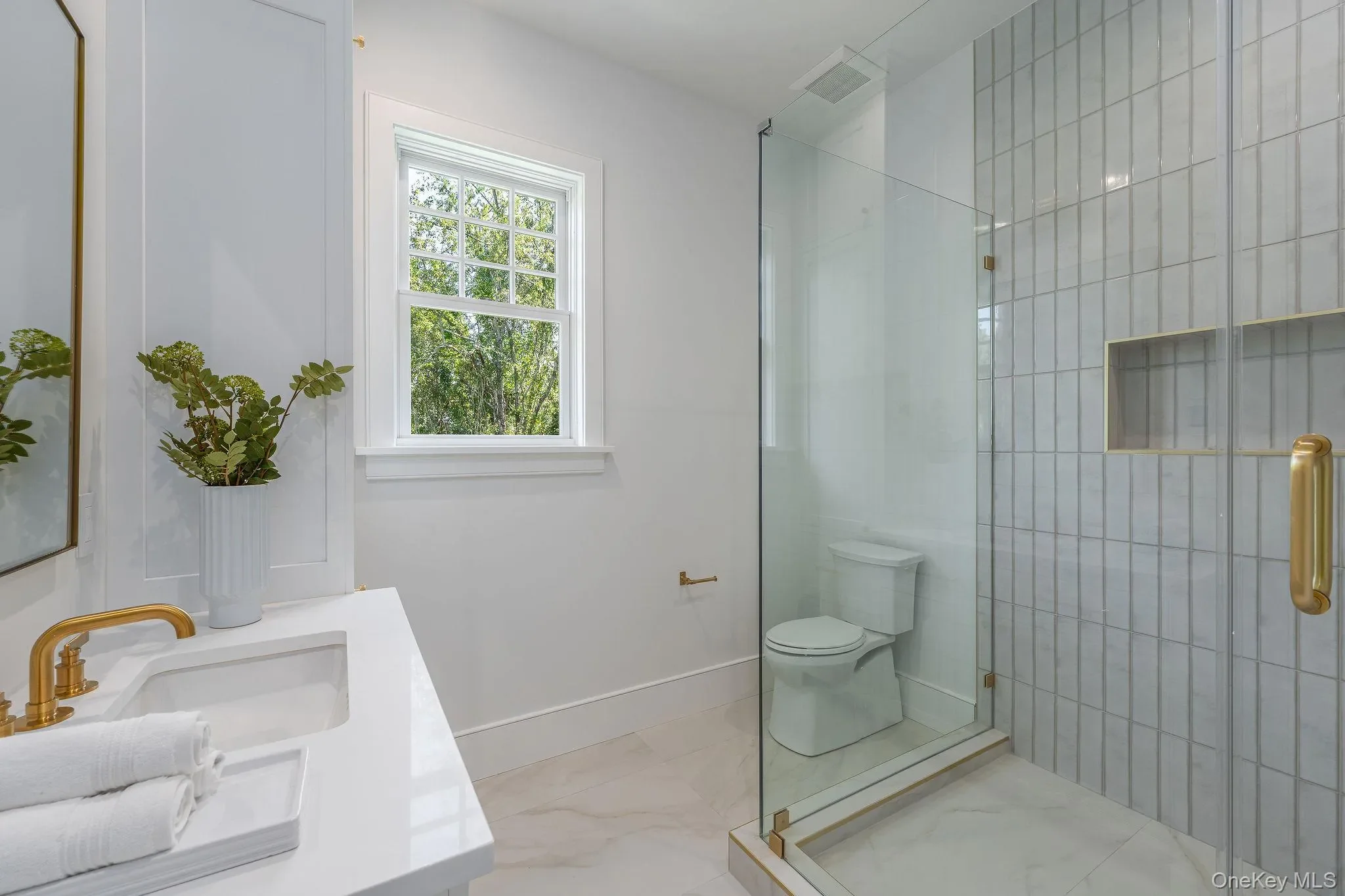 1955 Laurel Avenue, Southold, New York, United States. - Photo 19