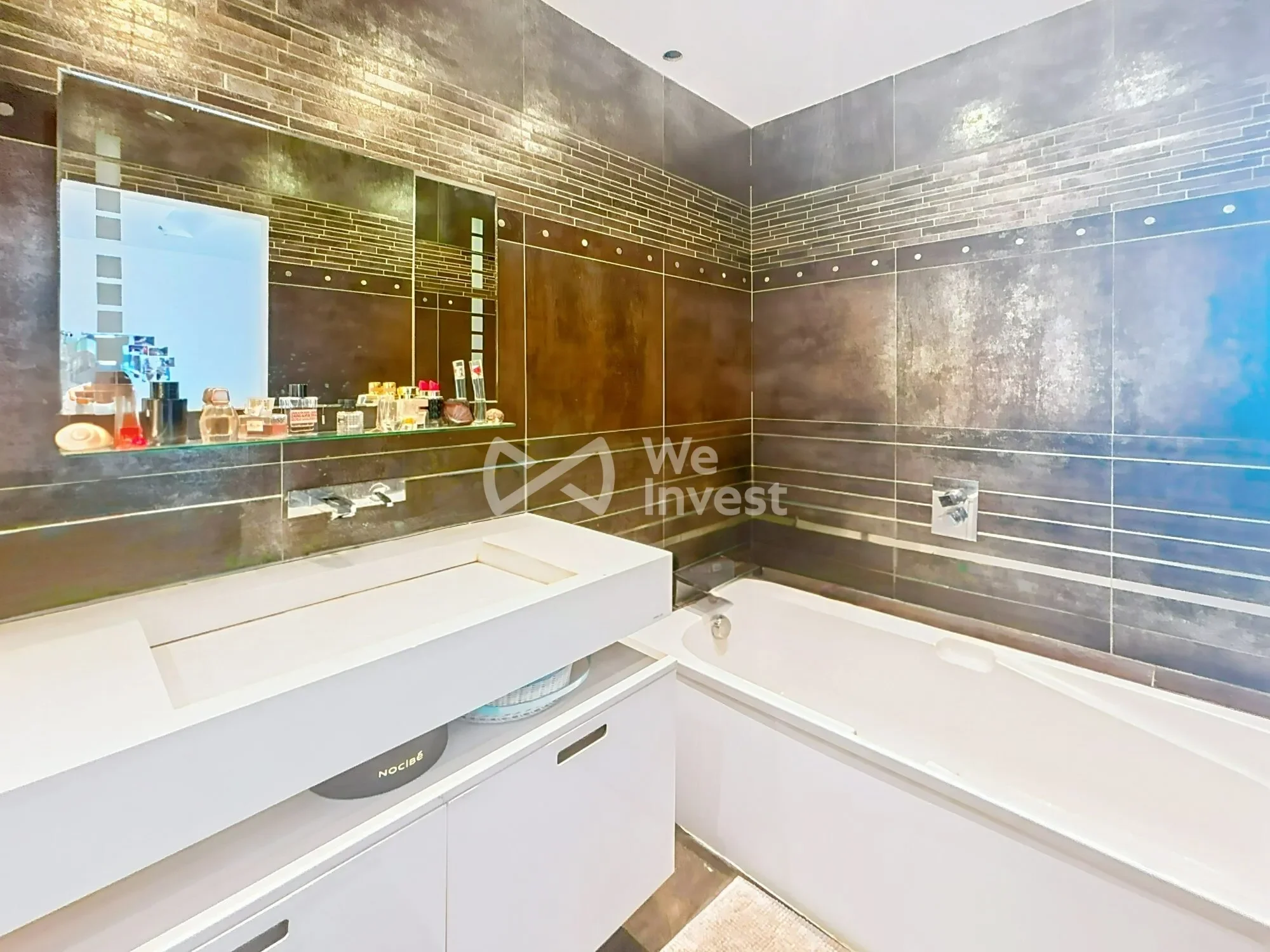 Gallery photo 12