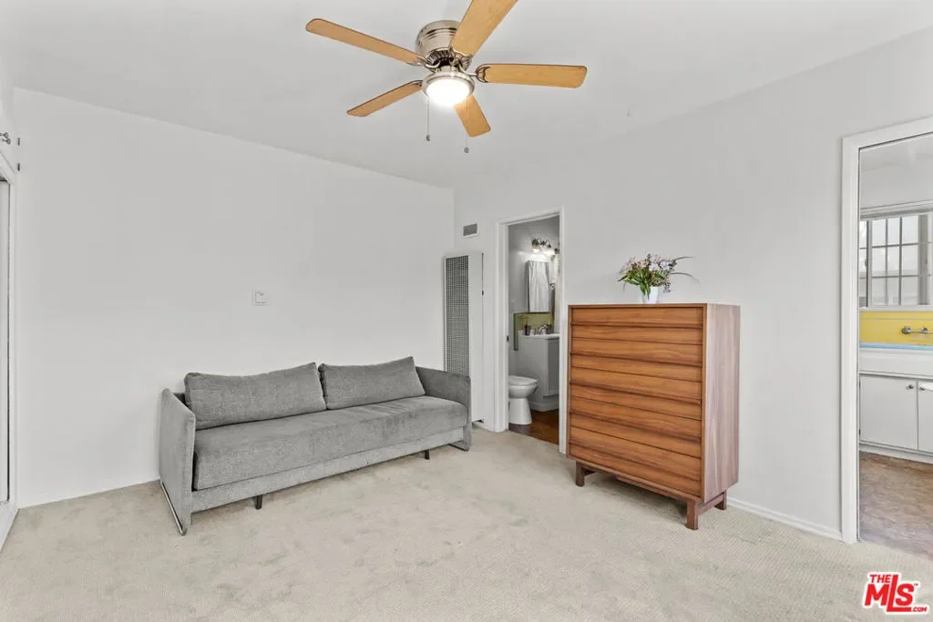 Gallery photo 12