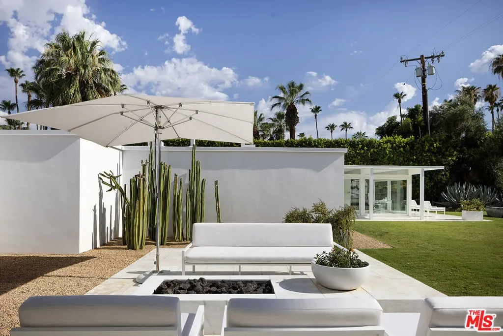 1323 S Driftwood Drive, Palm Springs, California, United States. - Photo 24