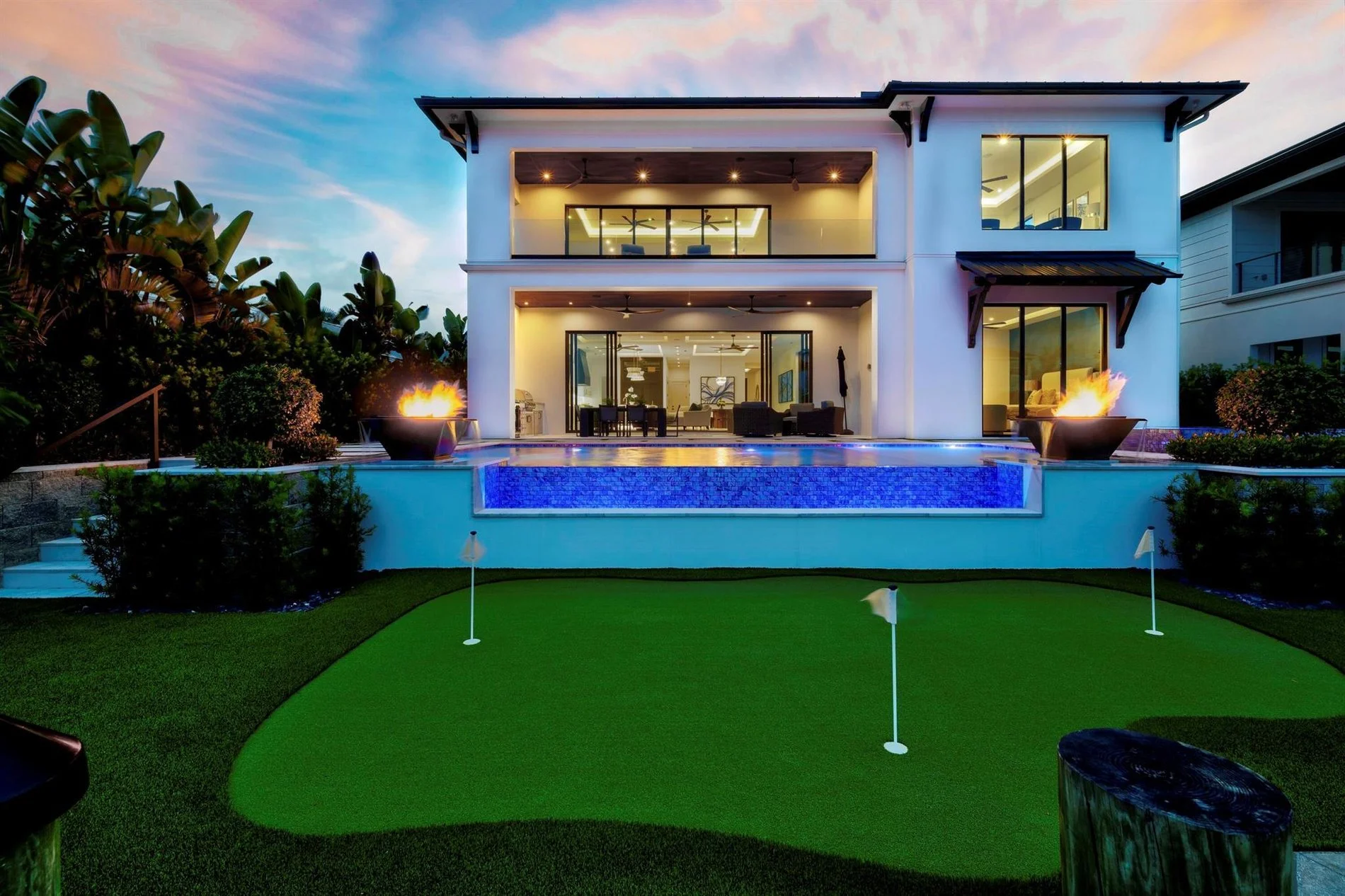 Exterior photo 11