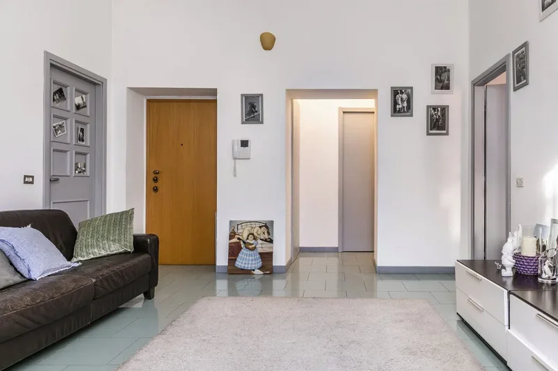 Via Pietro Borsieri, Milano, Milan, Lombardy, Italy. - Photo 14